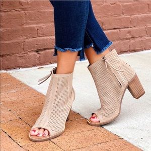 Toms Majorca Peep Toe Heel Bootie